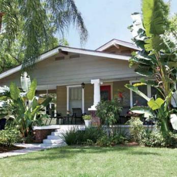 Best Old House Neighborhood 2009: Veranda Sitters
