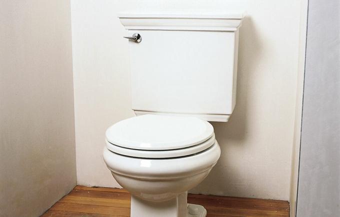 Installerad toalettskål