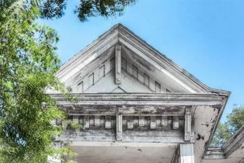 Сачувајте ову стару кућу: Миссоури Фолк Вицториан