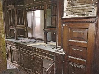 इस पुराने घर को बचाओ: मिल्वौकी में ट्यूडर पुनरुद्धार