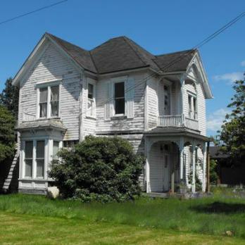 Bewaar dit oude huis: schilderachtige Queen Anne aan de kust van Oregon