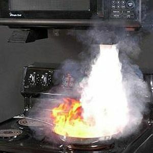 < p> Pyro's < a href = " http://www.williams-pyro.com/managefiles/stovetop_firestop.php" target = " _blank"> Fogão FireStop </a> </p>