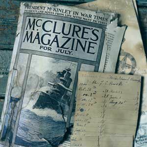 < p> En vind i Cambridge, Massachusetts, gav bland annat vardagliga papper en bok om frimurarritualer, ett kontoblad från 1900 som visar hyran varannan vecka; och en < em> McClures tidning </em> från 1908. </p>